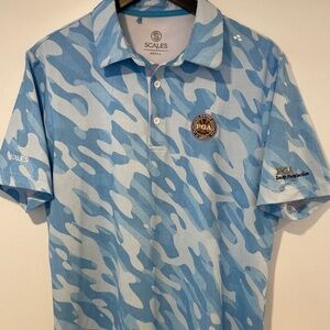 Men’s golf shirt